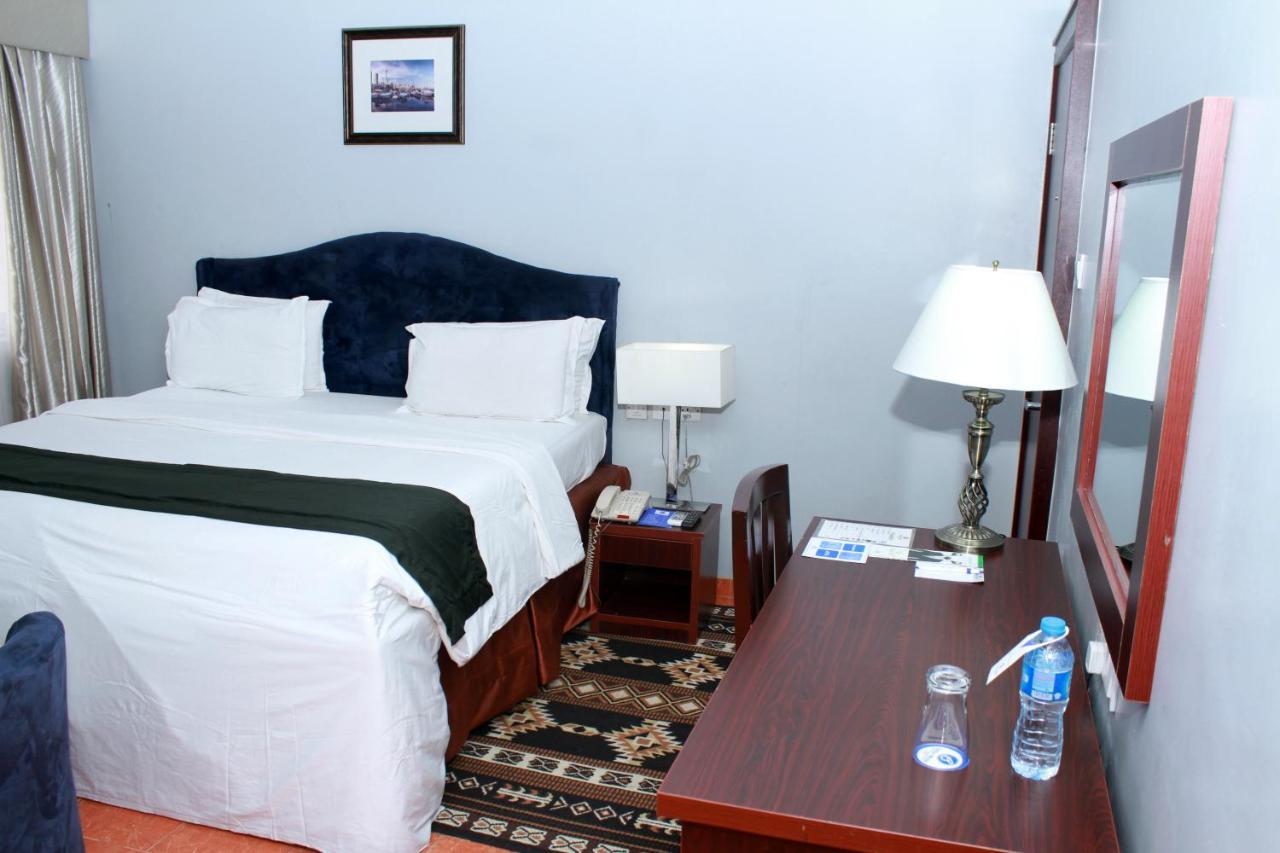 Bolton White Apartments Abuja Exterior foto
